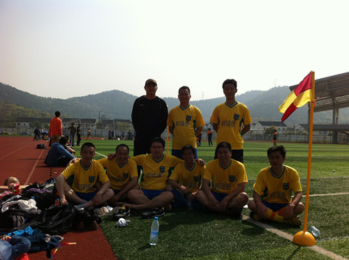 老白干柯瑞德球隊(duì)主場3-0戰(zhàn)勝客場皇家賽博坦球隊(duì)