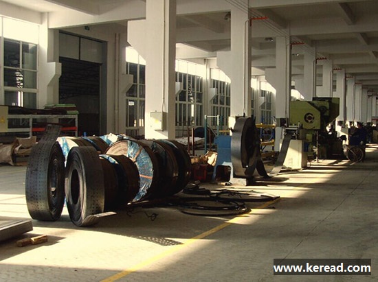 蘇州貨架忙中有序,嚴(yán)格把關(guān)生產(chǎn)