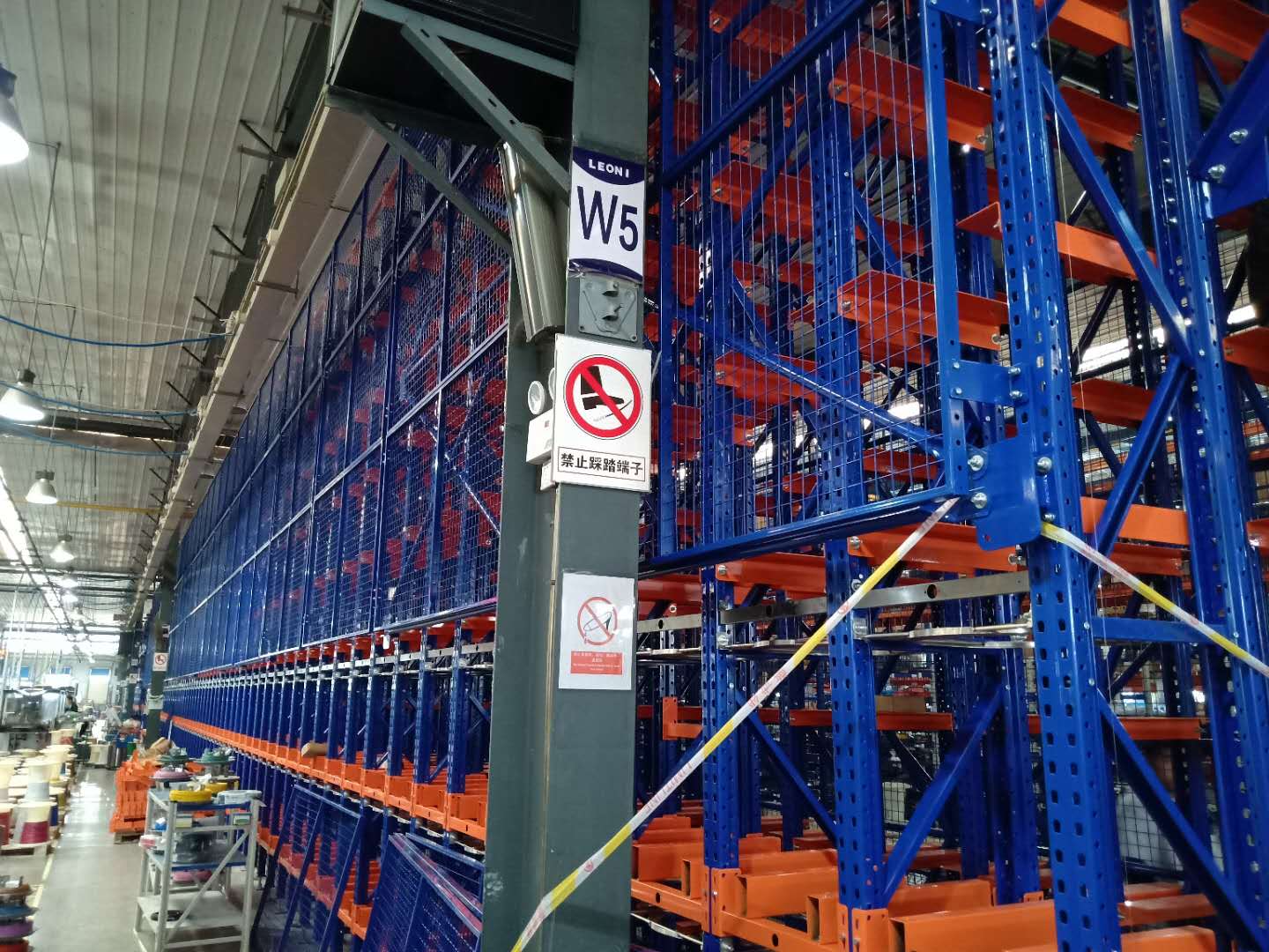 自動化立體庫實拍圖